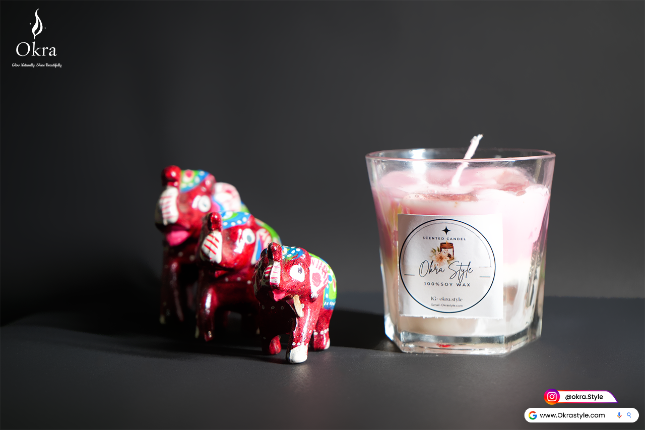 Strawberry latte candle